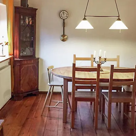 בית נופש 2 Bedroom Gorgeous In Stechlin