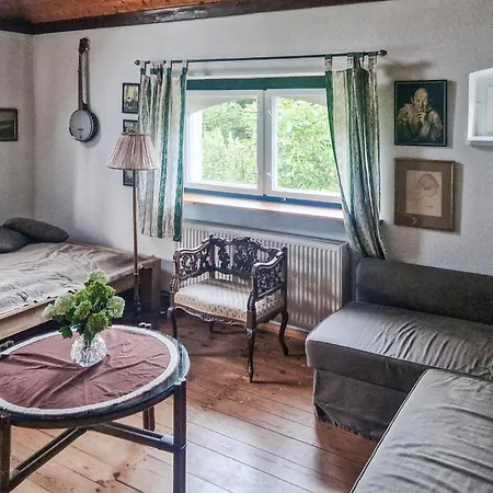 2 Bedroom Gorgeous In بيت للعطل *