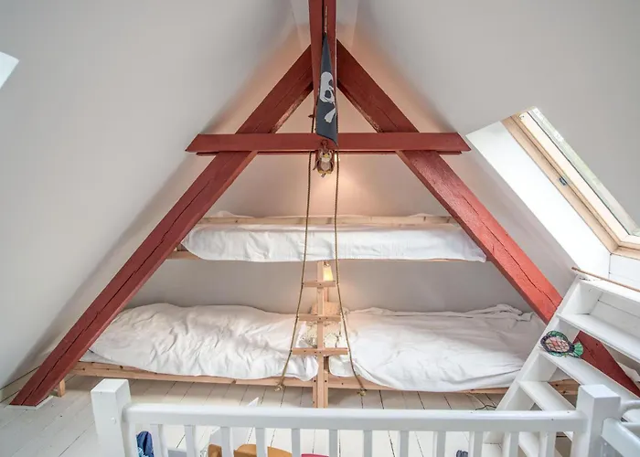 2 Bedroom Gorgeous In